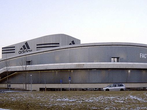 Adidas, Herzogenaurach